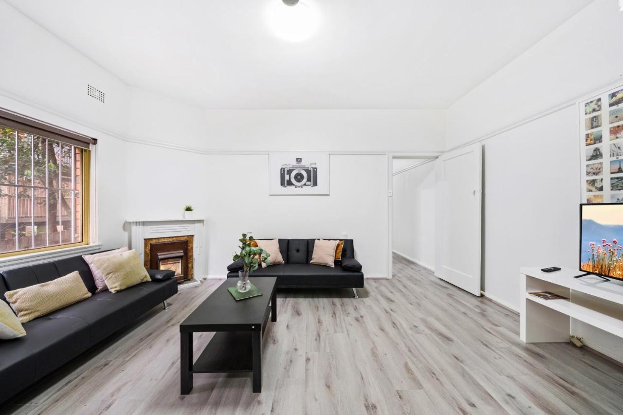 Burwood New 2 Bedroom 2 Bathroom Apartment Sydney Exterior photo