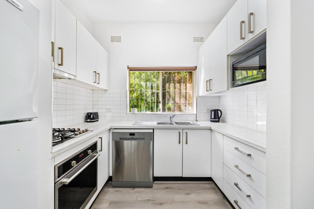 Burwood New 2 Bedroom 2 Bathroom Apartment Sydney Exterior photo